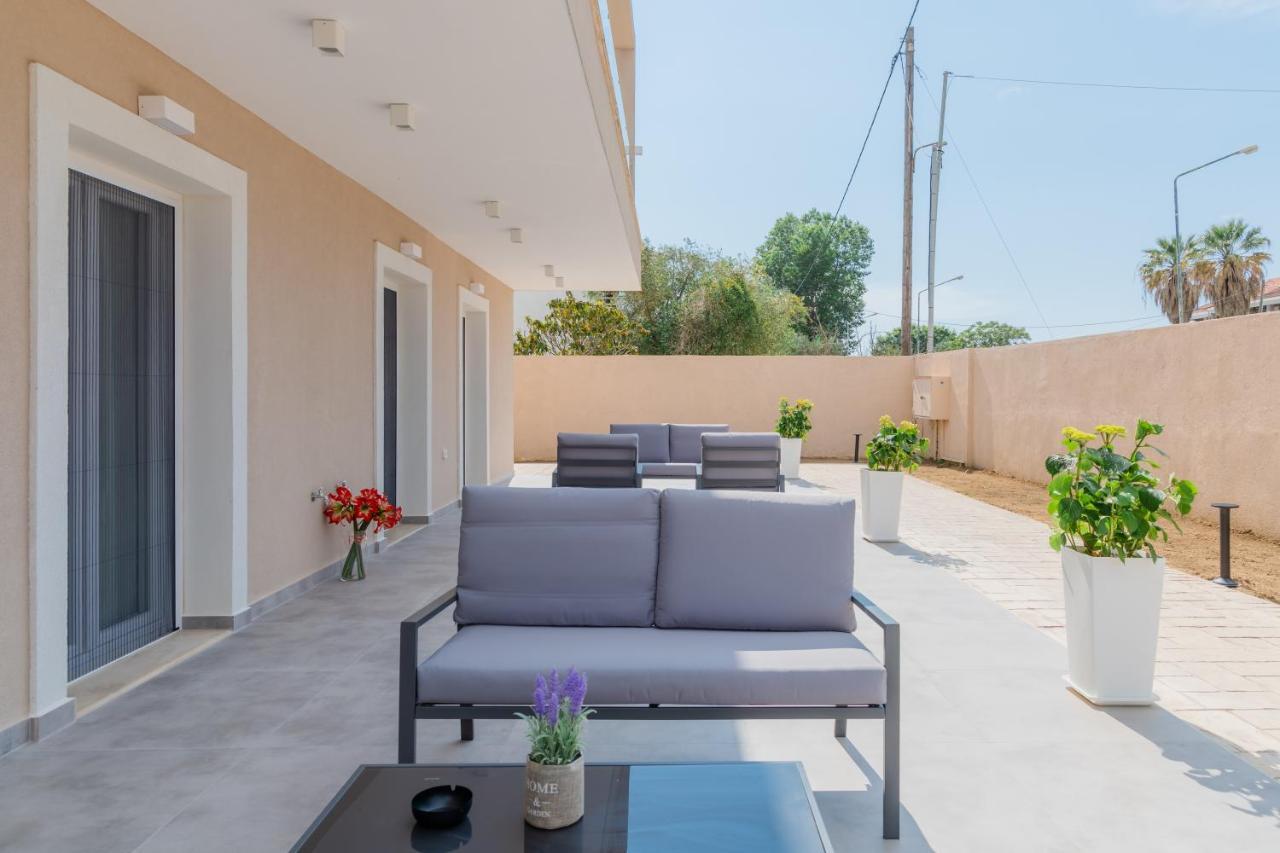 Melena Premium Suites Roda  Extérieur photo