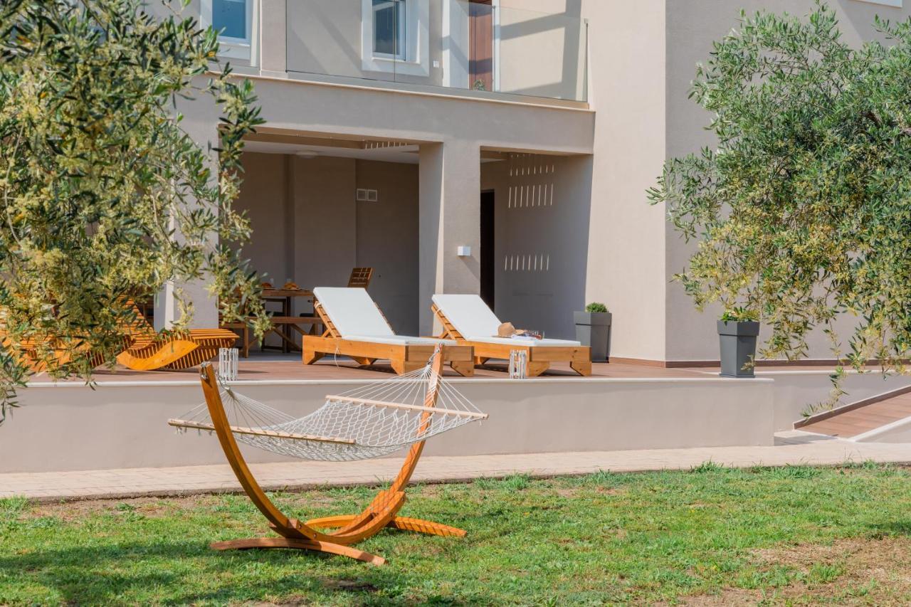 Melena Premium Suites Roda  Extérieur photo